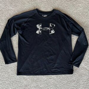 NWOT Under Armour T-Shirts Size YXL